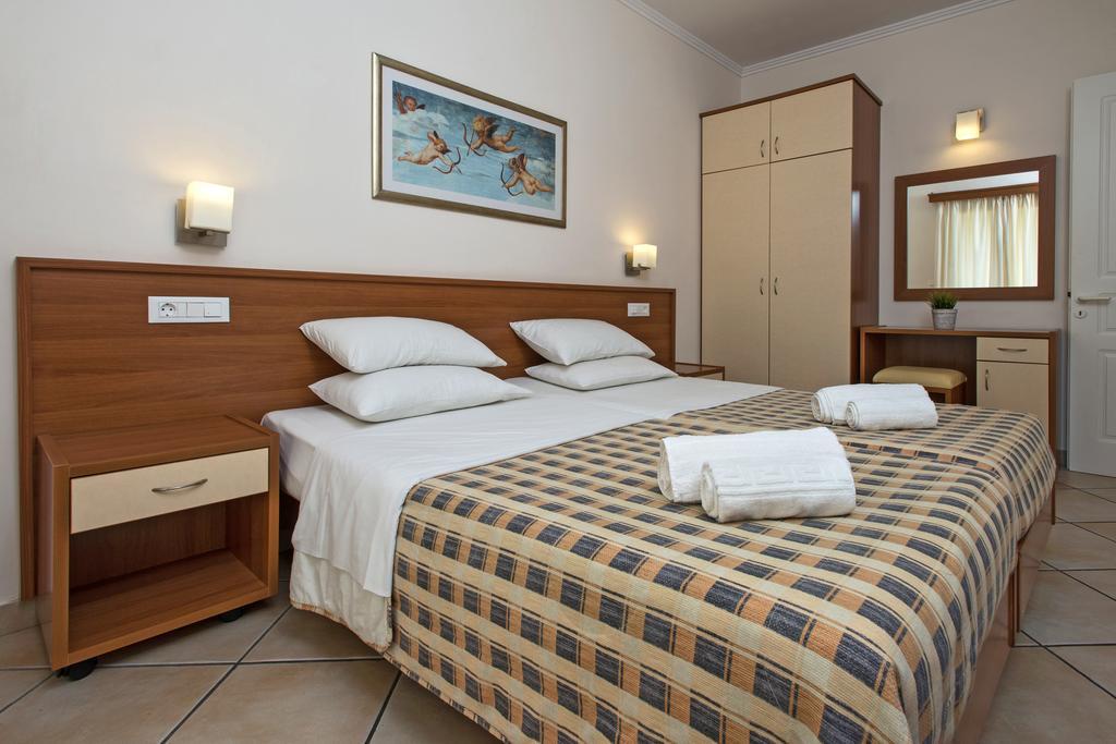 Solaris Apartment Kassiopi Room photo