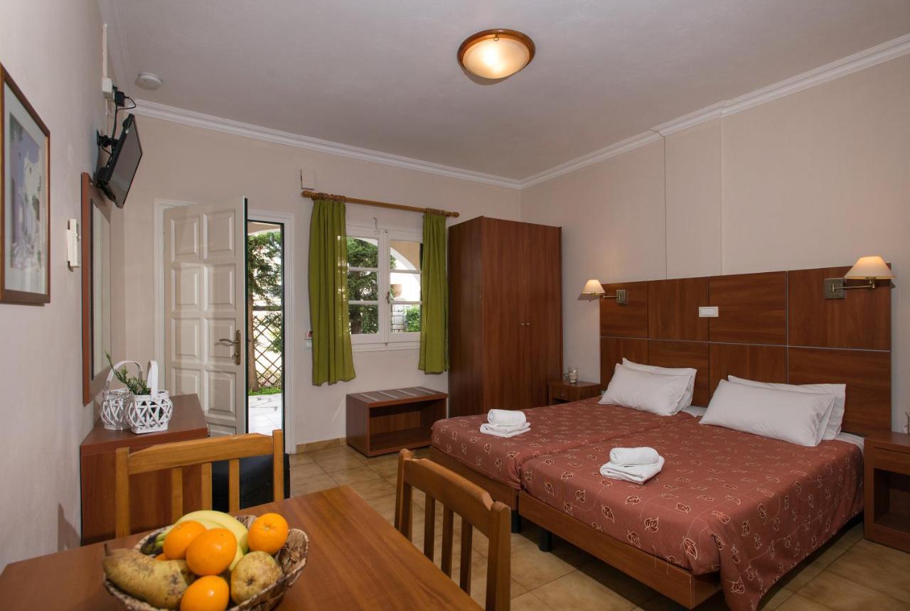 Solaris Apartment Kassiopi Exterior photo